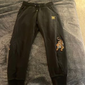 Adidas sweatpants